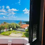 The Wonderful World - Terrace With Sea View And Grill Casa vacanze SantʼAntìoco