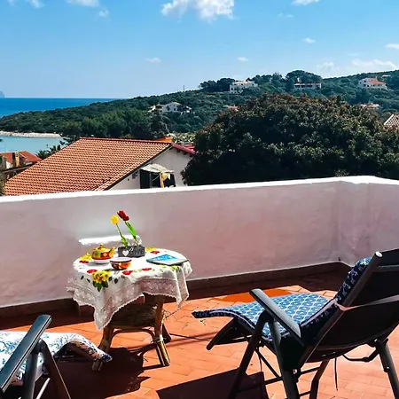 Casa vacanze The Wonderful World - Terrace With Sea View And Grill SantʼAntìoco
