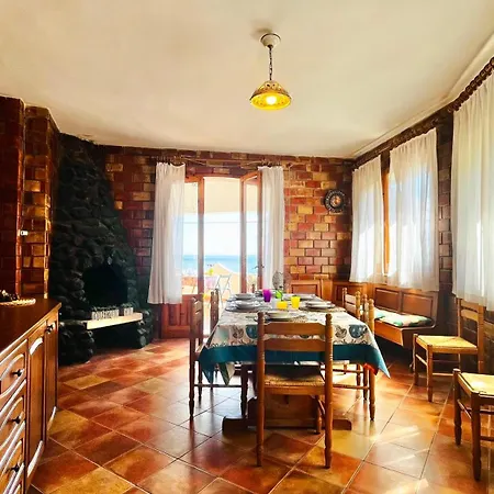 The Wonderful World - Terrace With Sea View And Grill SantʼAntìoco